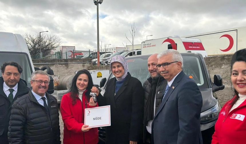 Kızılay Niğde’ye yeni hizmet aracı