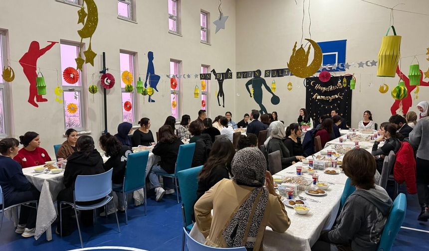 Niğde çocuk evlerinde Ramazan bereketi