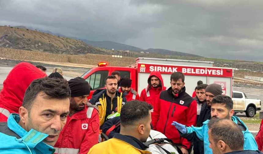 İşçileri taşıyan servis kaza yaptı: 9 yaralı