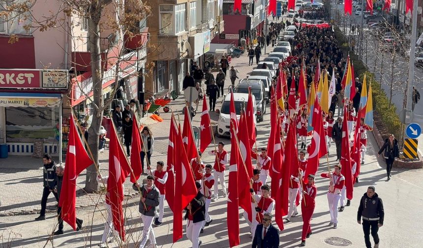 Atatürk’ün Niğde’ye gelişinin 92. yılı yürüyüşle anıldı