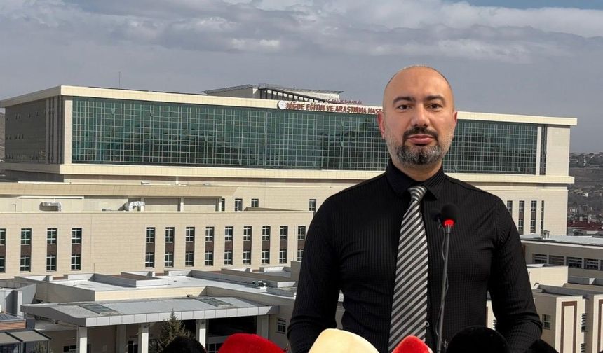 Niğde’de üç akademisyene doçentlik unvanı