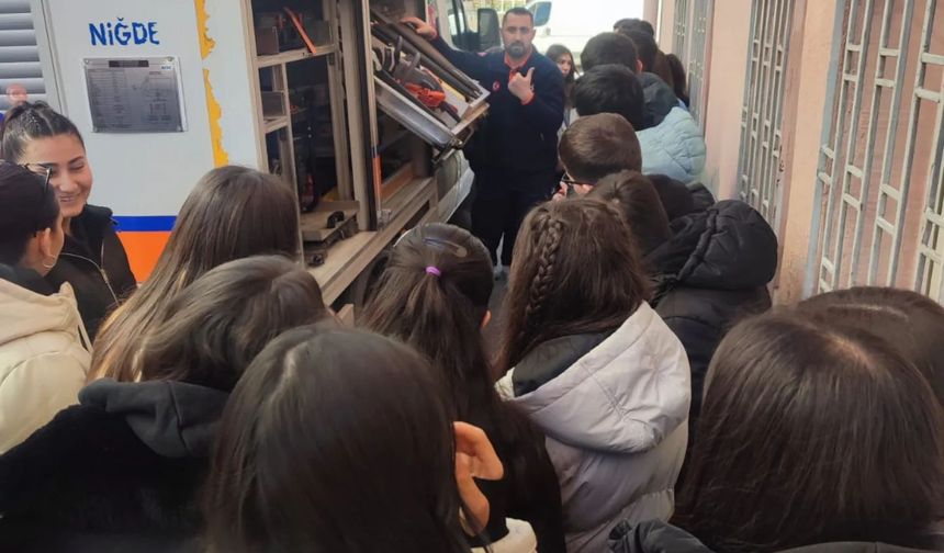Niğde’de öğrencilere afet farkındalık eğitimi
