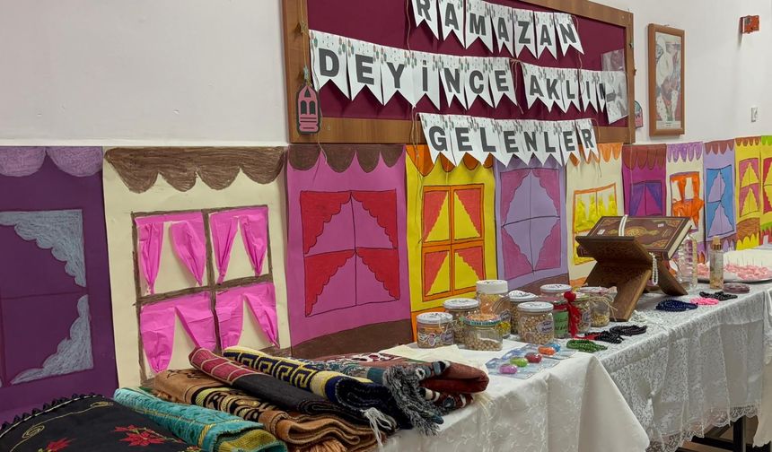 Niğde’de ramazan coşkusu okul koridorlarına taştı