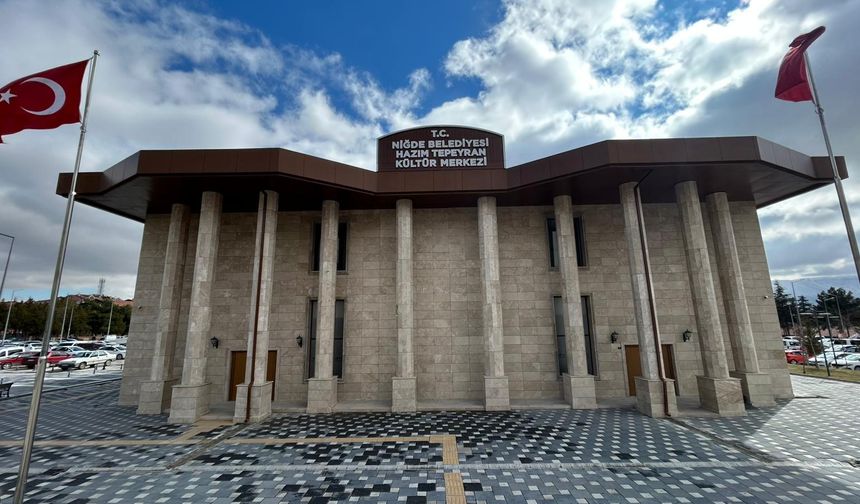 Niğde’de Hazım Tepeyran’da Kültür Merkezi’nde Ramazan şenlikleri