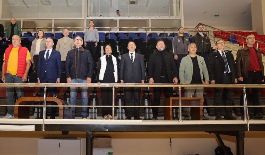 Niğde’de hentbol heyecanı başladı