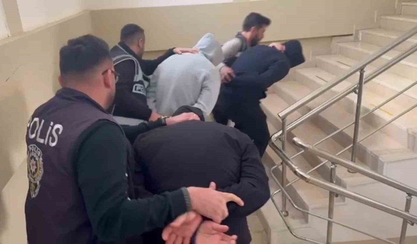 Kablo hırsızlığına 3 gözaltı: 2 şüpheli tutuklandı