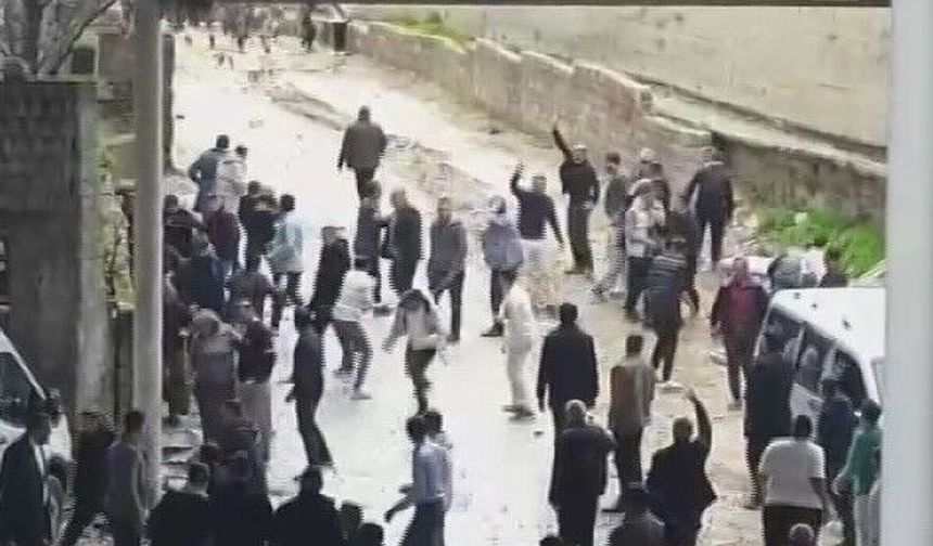 Bayram günü mahalle savaş alanına döndü: 3 ölü, 22 yaralı