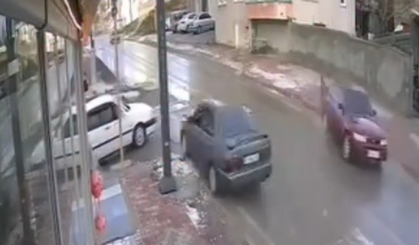 Saniye saniye kaydedildi: Niğde’de kaza anı