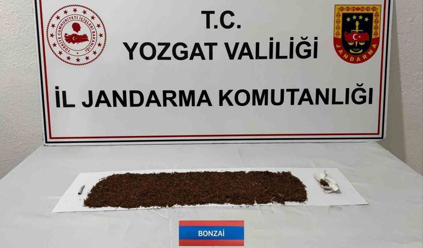 Uyu*şturucu şüphelisi kovalamacada jandarmadan kaçamadı