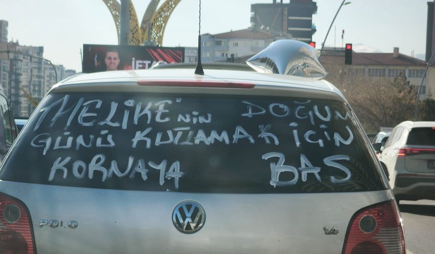 Doğum gününü kornayla kutladılar!