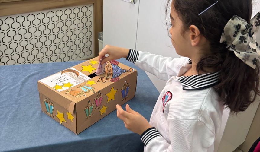 Niğde’de “İyilik Kumbarası” projesiyle 28 öğrenciye bayramlık