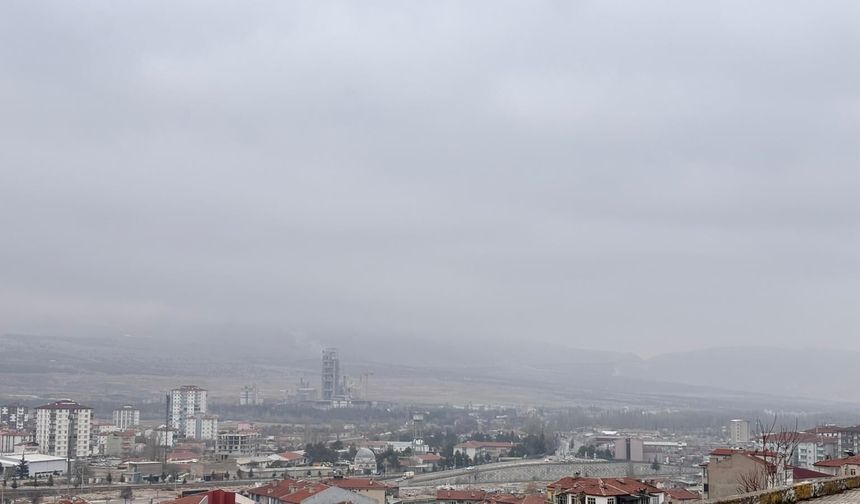 Niğde güne sisle uyandı