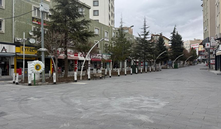 Bayramın ikinci gününde de Niğde sessizliğe büründü