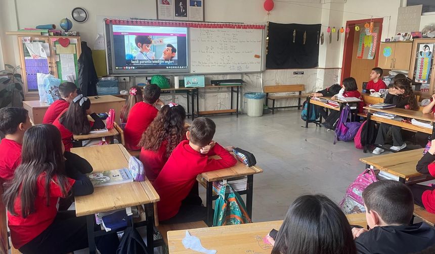 Niğde’de okullarda ilk ders “Finansal Okuryazarlık” oldu