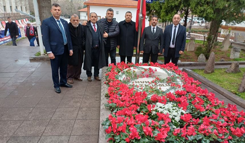 Muhsin Yazıcıoğlu, kabri başında anıldı
