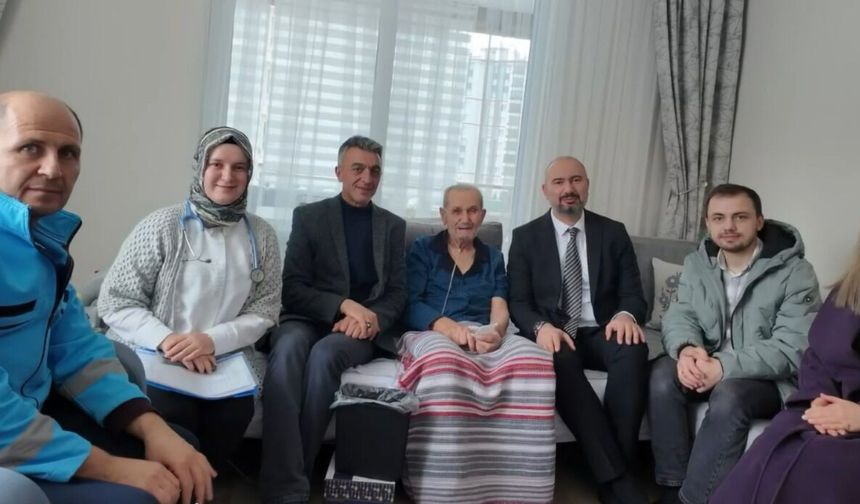 Niğde’de yaşlılar haftası’nda büyüklerle bir araya gelindi