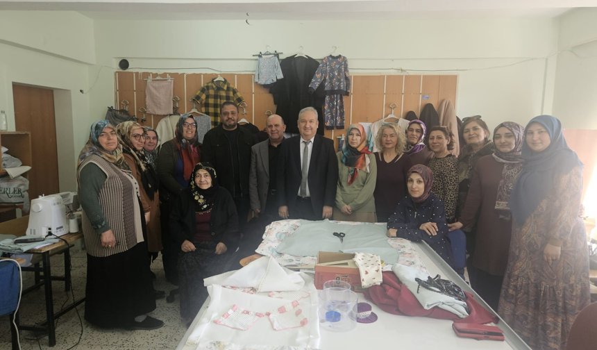 Sazlıca’da giyim üretim kursu yerinde incelendi