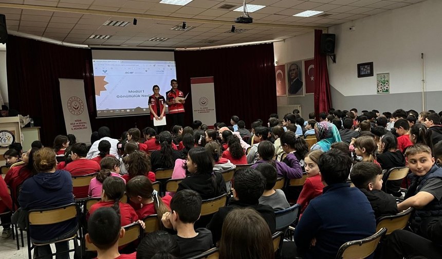 Niğde’de öğrencilere çocuk hakları eğitimi verildi