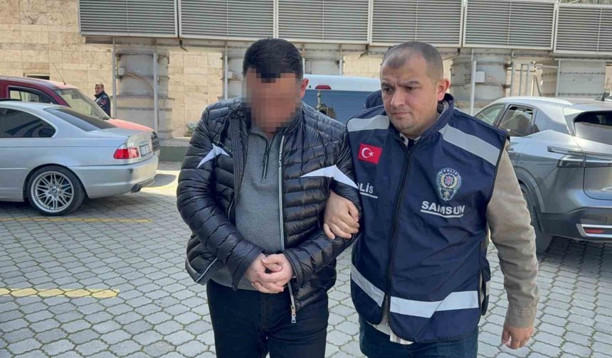 Fabrika müdürünün evinde cephanelik gibi silah ve malzeme çıktı