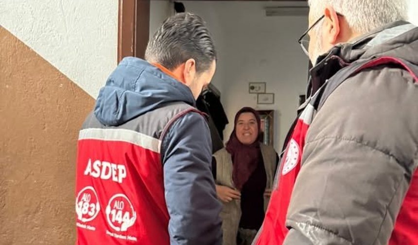 Niğde’de ASDEP ekibi vatandaşlarla buluşuyor