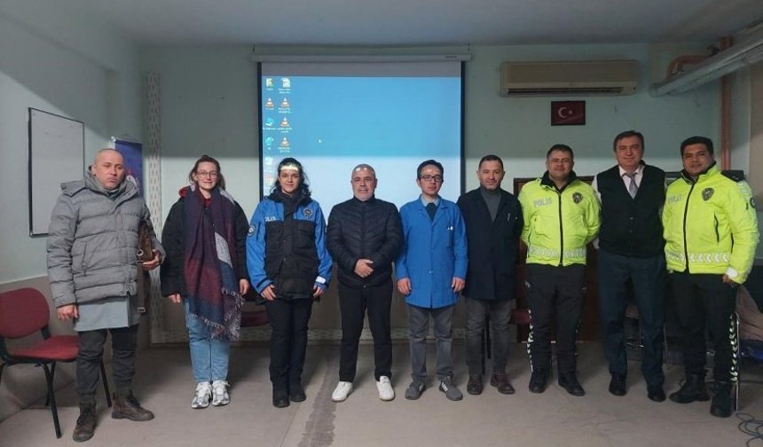 Bor’da 711 öğrenciye güvenlik ve bilinçlendirme eğitimi