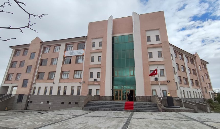 Niğde’de proje ortaokulu için geri sayım başladı