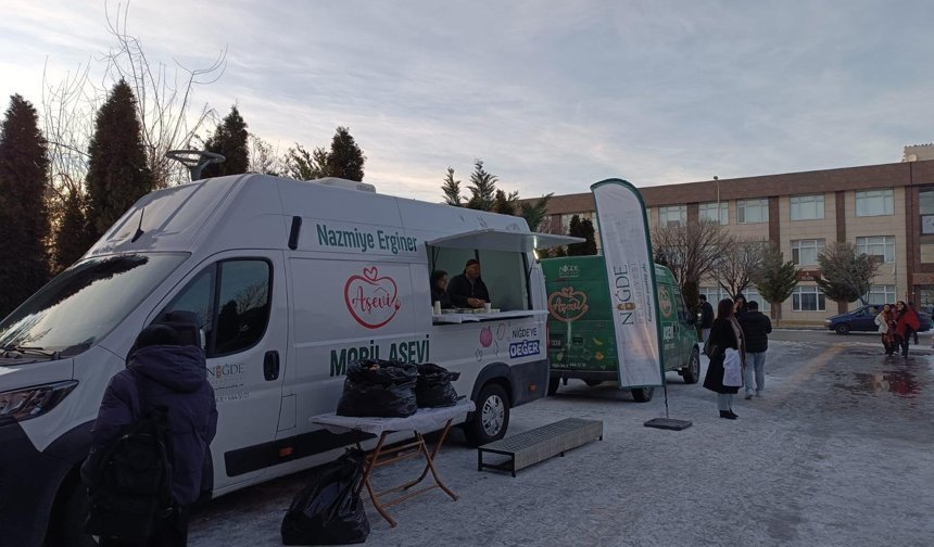 NÖHÜ’de sıcak çorba ikramı