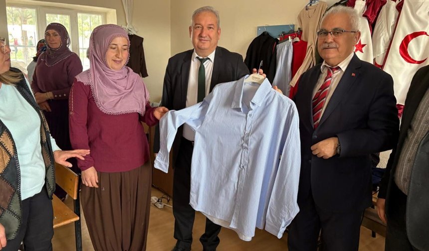 Hacıabdullah’ta üreten eller halk eğitiminde buluştu