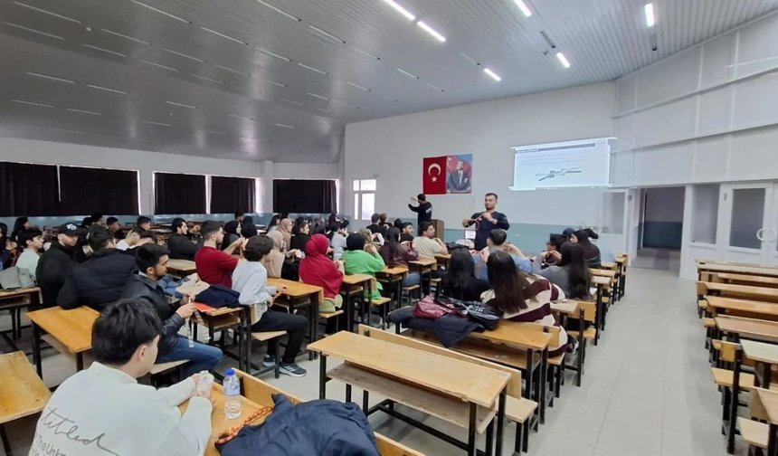 Ulukışla MYO’da AFAD gönüllülerine eğitim verildi