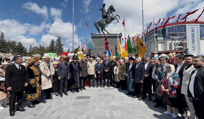 Niğde’de nevruz coşkusu kortej yürüyüşüyle başladı