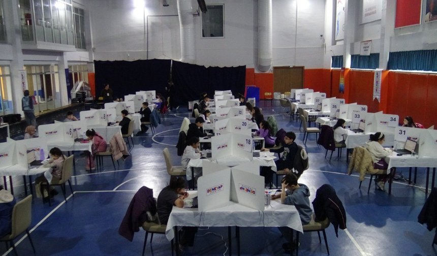 “Geleceğin Teknoloji Yıldızları” Niğde’de seçiliyor