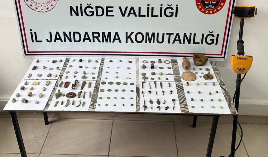 Niğde’de “Anadolu Mirası” operasyonu: Çok sayıda tarihi eser ele geçirildi