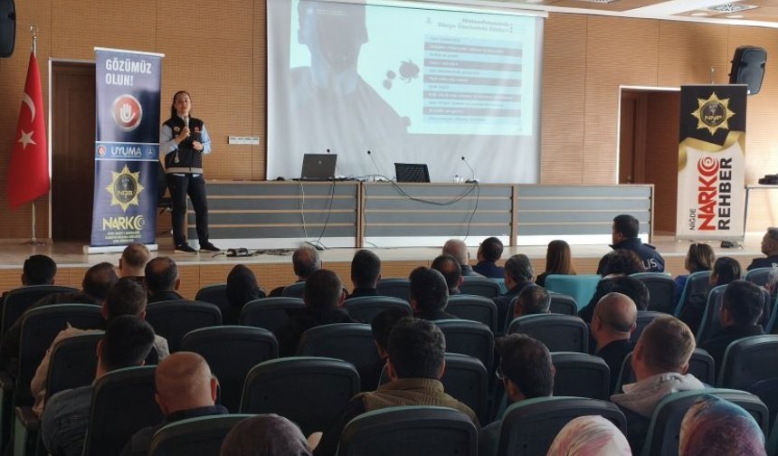 Niğde’de narkotik ekiplerinden 952 kişiye bilgilendirme