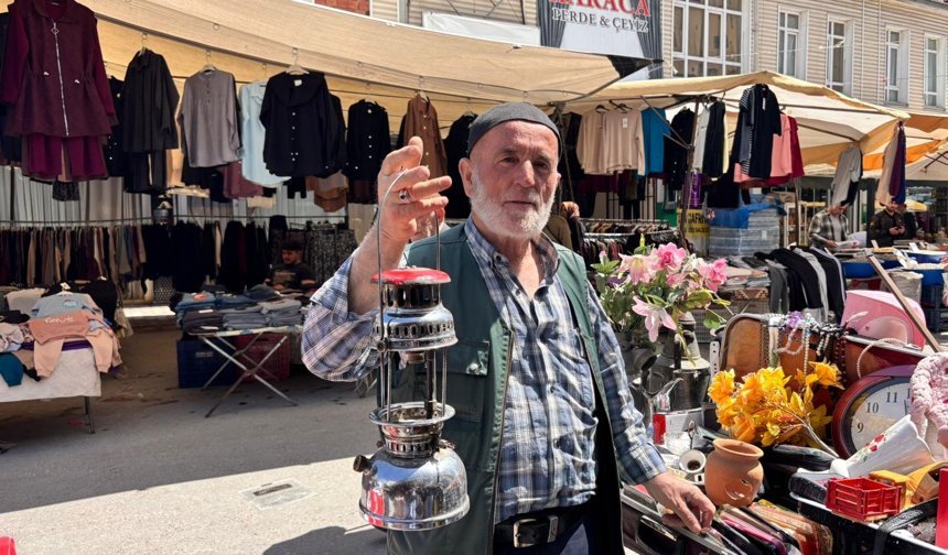 Niğde’de herkes atıyor, o topluyor