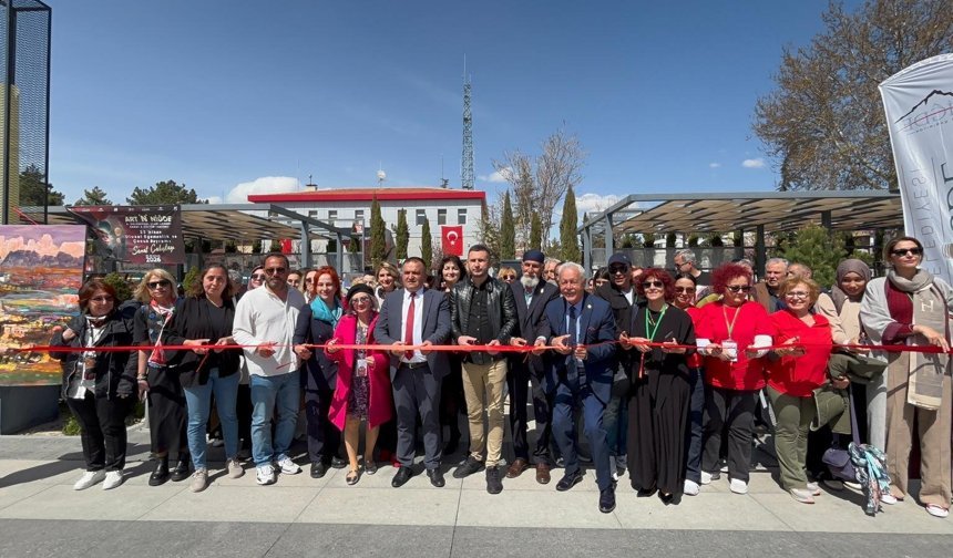 Niğde’de uluslararası sanat çalıştayı sergiyle tamamlandı