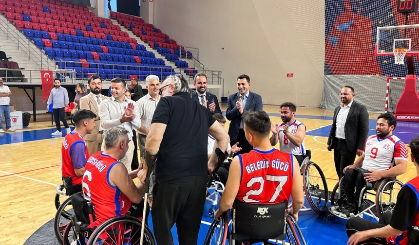 Engelliler Haftası’nda farkındalık maçı düzenlendi