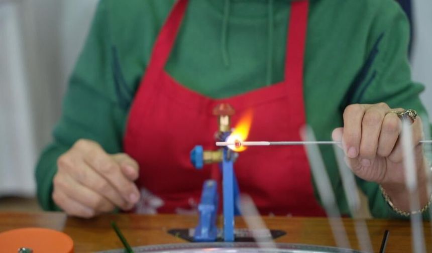 Niğde’de cam boncuk kursu başlıyor!