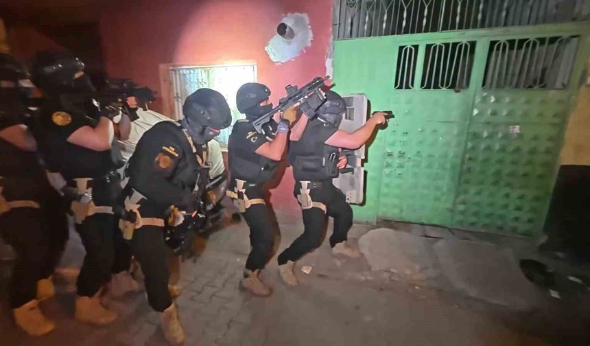DEAŞ'ın uyuyan hücresine operasyon: 16 kişi yakalandı
