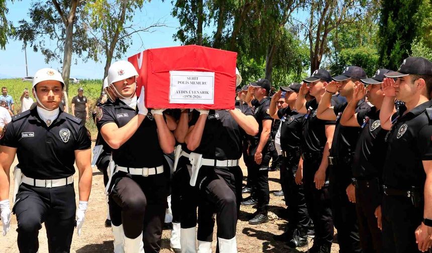 Şehit Aydın Üyenarık son yolculuğuna uğurlandı