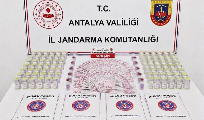 Uyuştu*rucu satan 15 kişi tutuklandı