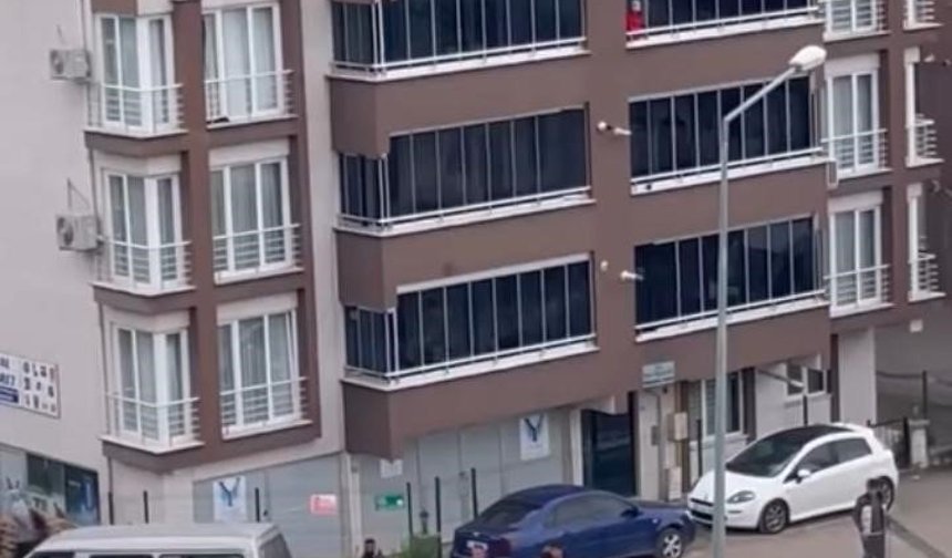 İnşaat alanında sopalı kavga
