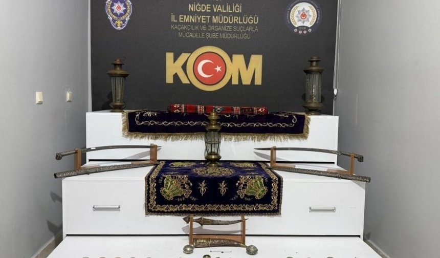 Niğde’de 32 parça tarihi eser ele geçirildi