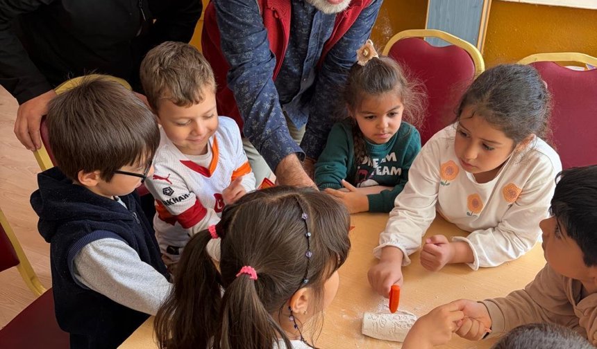 Niğde’de öğrenciler tarihi maketlerle geçmişi keşfetti