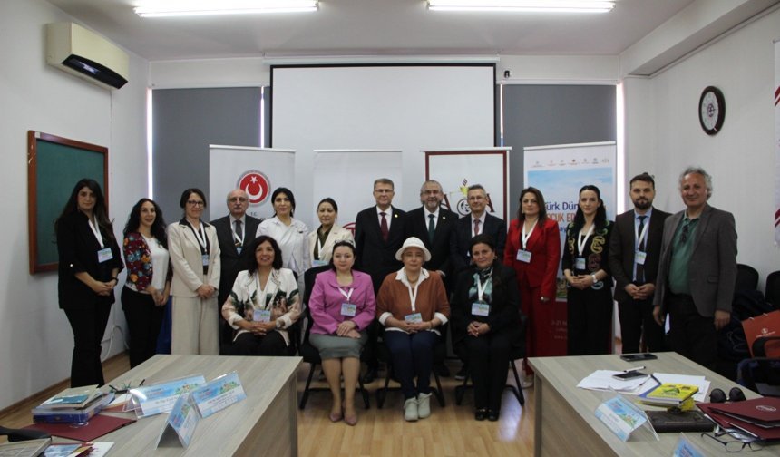 Niğdeli Öğretmen Ülkü Demiray Türk Dünyasını Kıbrıs’ta buluşturdu