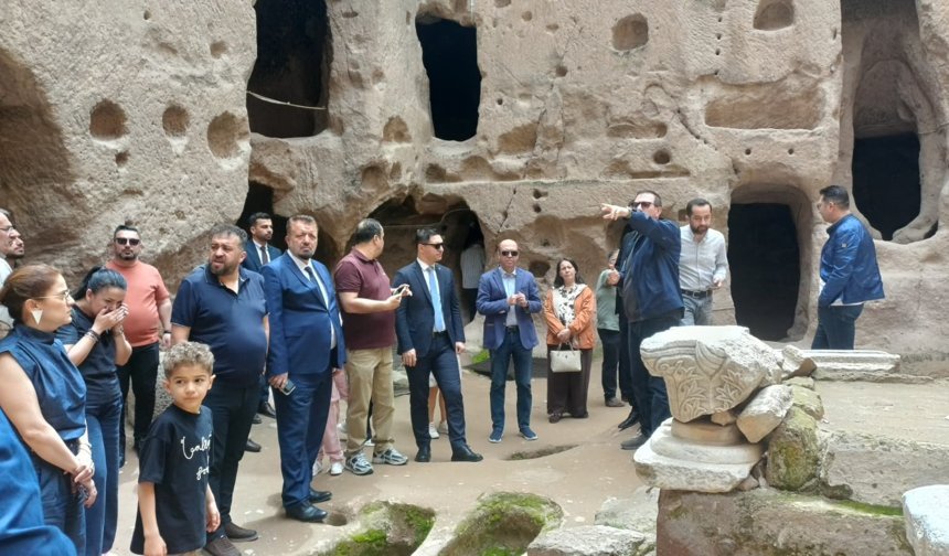 Niğde'de hukukçular tarihe yolculuk yaptı