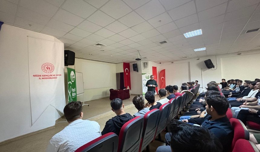 Niğde'de “Yeşil Adım” projesiyle gençlere iklim ve çevre farkındalığı
