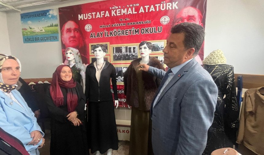 Alay İlkokulu'nda bu yıl da sergi açıldı