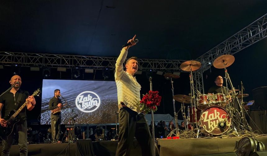 NÖHÜFest’te Zakkum rüzgarı
