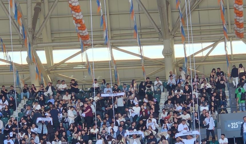 AK Gençler  Kocaeli'de 100 binden fazla genç buluştu