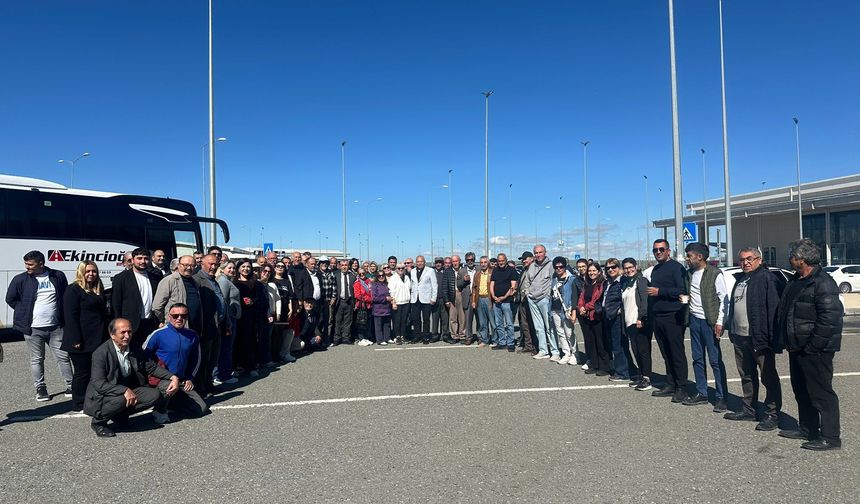 Niğde’de CHP’liler Özel’e destek için Ankara’ya Gidiyor